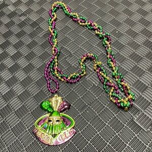 Marci Gras beaded necklace with mask pendant plastic